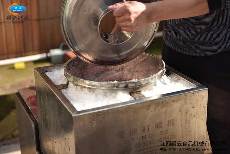 ���������{�C�����~�{